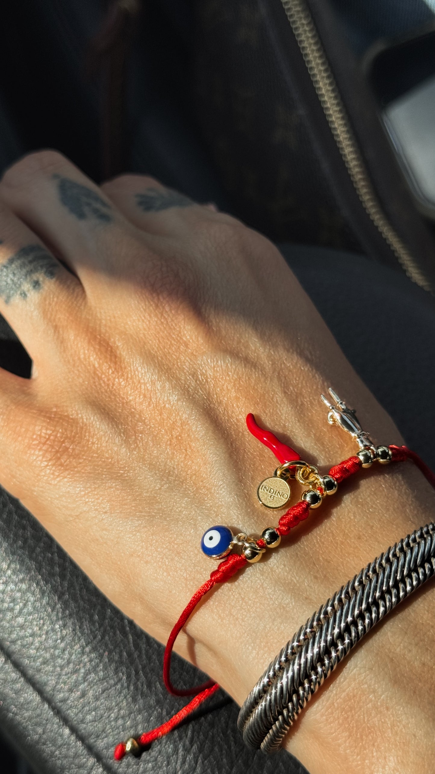 Mano Cornuta / Partner matching bracelets